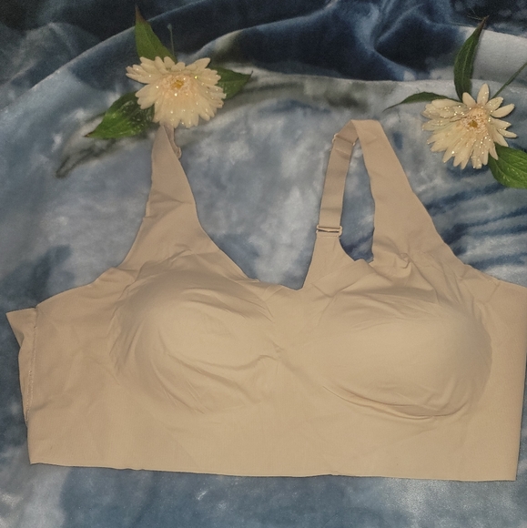 Bali bra color nude good condition - Picture 5 of 7